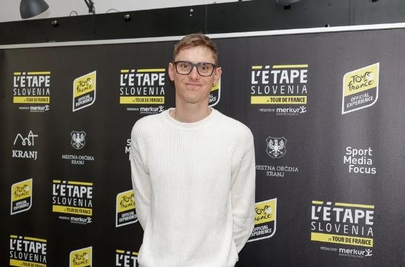 "Às vezes, Tadej Pogačar diz algo sem pensar bem" vencedor de 3 etapas do Tour comenta domínio de Pogačar e projeta Tour de France 2 girodociclismo.com.br mohoric revela planos para o tour e comenta dominio de pogacar image