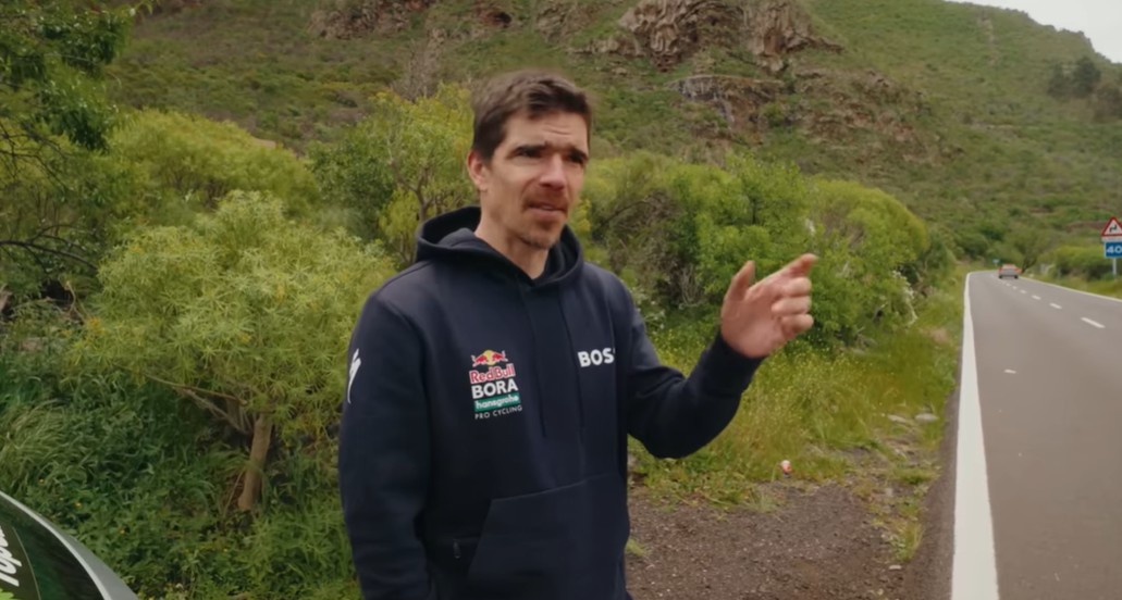 Remco Evenepoel revela números sigilosos de desempenho durante treino para o Tour de France, assista o vídeo 3 girodociclismo.com.br remco evenepoel revela seu impressionante ftp durante treino para o tour de france assista o video image 6