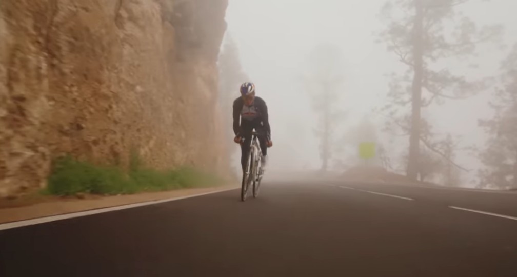 Remco Evenepoel revela números sigilosos de desempenho durante treino para o Tour de France, assista o vídeo 2 girodociclismo.com.br remco evenepoel revela seu impressionante ftp durante treino para o tour de france assista o video image 9