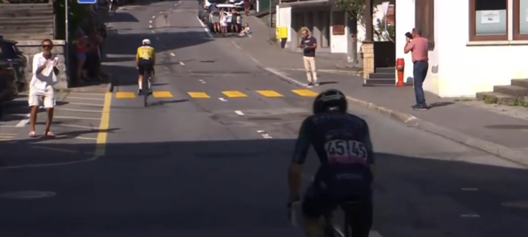 Tadej Pogacar é campeão do Tour de Suisse, esloveno supera Lenny Martinez no km final, confira os resultados e a chegada 9 girodociclismo.com.br tadej pogacar e campeao do tour de suisse esloveno vence a etapa rainha confira os resultados e a chegada image 22