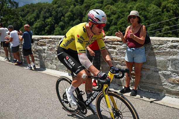 girodociclismo.com.br tadej pogacar e de longe o cara que melhor se prepara ao tour de france wout van aert fala antes do criterium du dauphine assista o video image 2