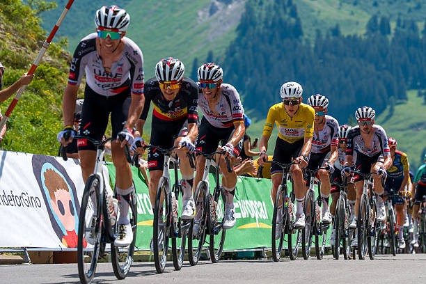 girodociclismo.com.br tour de france 2026 espero tadej pogacar atacar para ter alivio capitao faz relato impressionante sobre ritmo da uae emirates image
