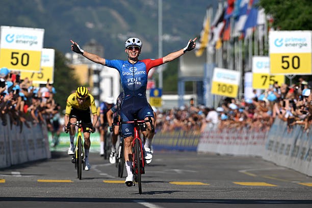 Tour de Suisse 2026: Classificação Geral após a 2ª etapa, Tadej Pogacar amplia a liderança, confira as classificações completas 1 girodociclismo.com.br tour de suisse 2026 classificacao geral apos a 2a etapa tadej pogacar amplia a lideranca confira as classificacoes completas image