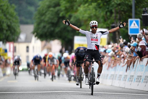 Tour de Suisse 2026: Jhonatan Narváez vence a 3ª etapa, Tadej Pogacar segue na liderança, confira os resultados e a chegada 1 girodociclismo.com.br tour de suisse 2026 jhonatan narvaez vence a 3a etapa tadej pogacar segue na lideranca confira os resultados e a chegada image