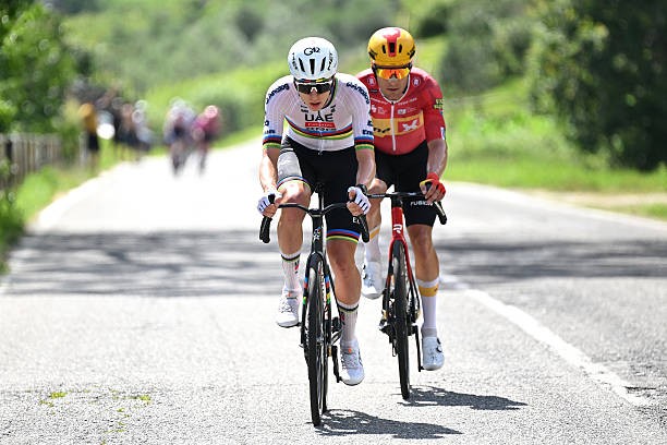 Tour de Suisse 2026: Tadej Pogacar dá show, vence a 1ª etapa e assume a liderança, confira os resultados e a chegada 7 girodociclismo.com.br tour de suisse 2026 tadej pogacar da show vence a 1a etapa e assume a lideranca confira os resultados e a chegada image 2
