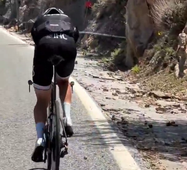 Tadej Pogacar alimenta boatos sobre participação na Vuelta a España, esloveno treina em montanhas da competição 2 girodociclismo.com.br treinos na sierra nevada aumentam expectativa sobre possivel participacao de tadej pogacar na vuelta a espana image