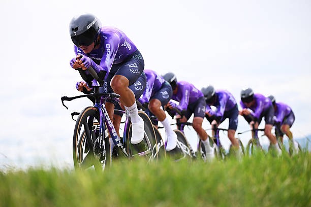 Três equipes recebem pesadas multas no Critérium du Dauphiné, valores somam 10.000 CHF 2 girodociclismo.com.br tres equipes recebem pesadas multas no criterium du dauphine valores somam 10 000 chf image 2