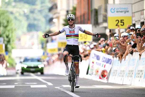 girodociclismo.com.br uae confiante com apoio a tadej pogacar no tour de france joao almeida e a unica incognita mas sua recuperacao e mais importante image 7