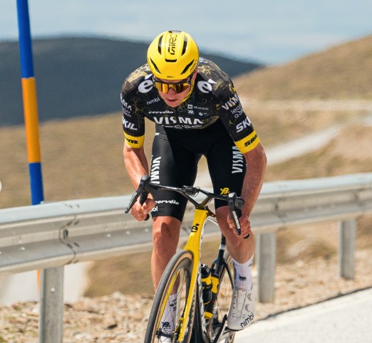 girodociclismo.com.br um dos principais gregarios de jonas vingegaard sofre forte queda e pode ficar fora do tour de france image