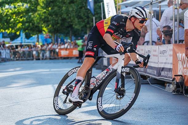 Campeão belga confirma saída da UAE Emirates "quero experimentar um novo ambiente" 2 girodociclismo.com.br campeao belga deixa a uae emirates ciclista confirma saida ao fim da temporada image 2