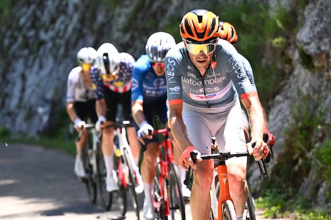 Decathlon CMA CGM busca reforçar apoio para Paul Seixas, ciclista belga da INEOS é o próximo alvo 2 girodociclismo.com.br decathlon cma cgm busca reforcos para cercar paul seixas de escaladores de alto nivel image