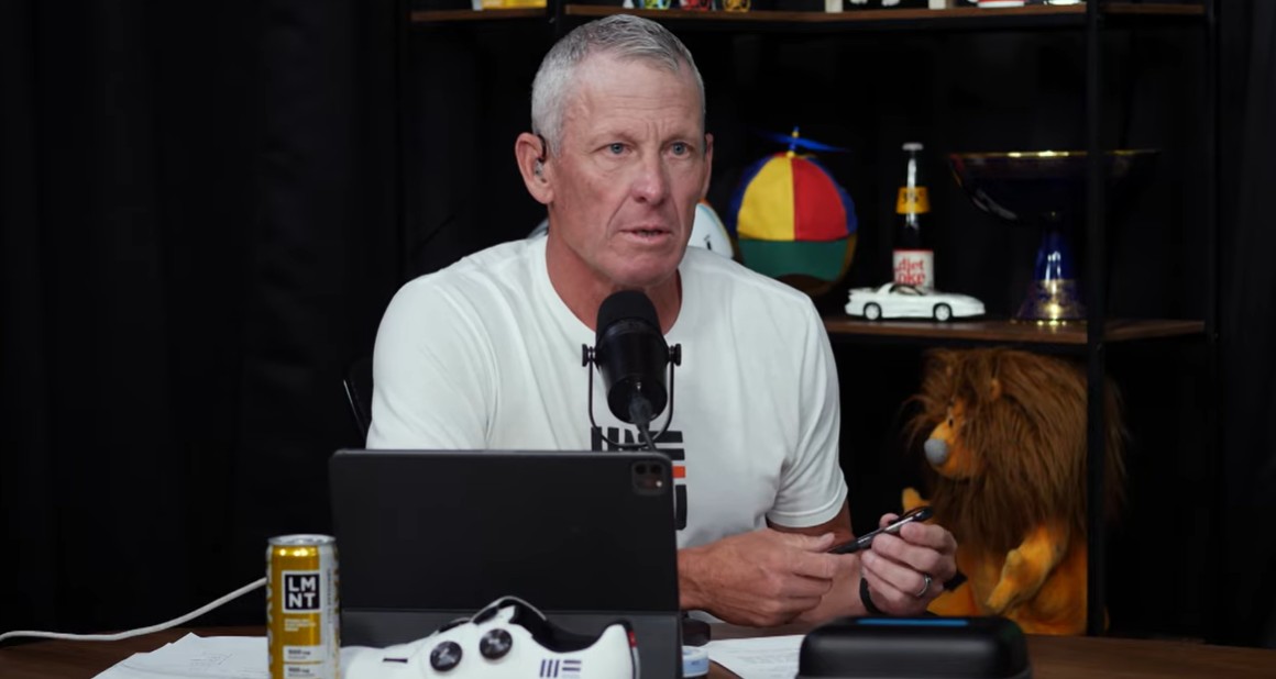 Lance Armstrong faz duas criticas após testes antidoping de Pogacar e Vingegaard "estupidez, uma violação dos direitos humanos" 2 girodociclismo.com.br lance armstrong critica fortemente a uci apos testes antidoping de pogacar e vingegaard estupidez uma violacao dos direitos humanos image 1