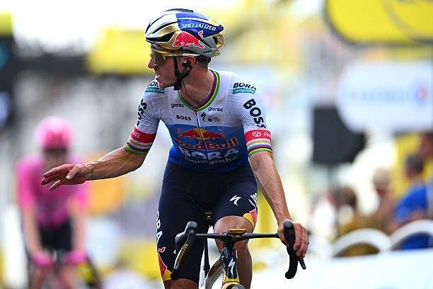 "O Tour de France realmente começa agora" Remco Evenepoel vê início da "verdadeira batalha", assista o vídeo 2 girodociclismo.com.br o tour de france realmente comeca agora remco evenepoel ve inicio da verdadeira batalha assista o video image 2