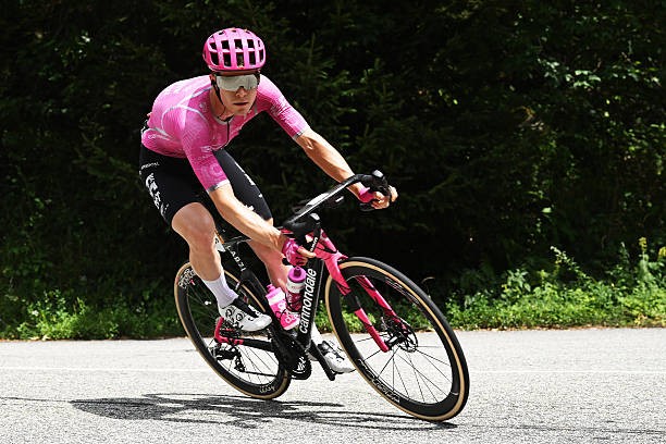 girodociclismo.com.br red bull bora reforca time de apoio a remco evenepoel equipe contrata sobrinho de jan uvencedor de etapa do giro ditalia image 4