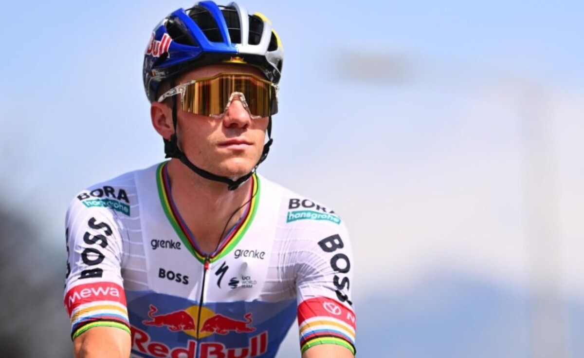 girodociclismo.com.br remco evenepoel admite superioridade de tadej pogacar se ele nao ajudasse del toro a vantagem seria maior assista o video image