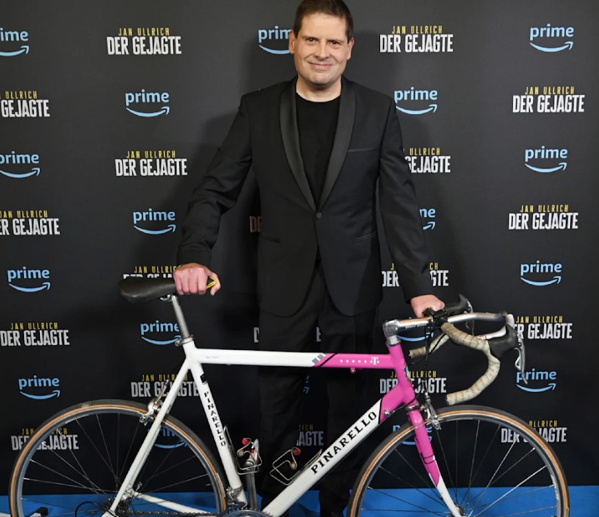 girodociclismo.com.br tadej pogacar e favorito mas nao subestime vingegaard ele esta melhor campeao do tour de france analisa a competicao image