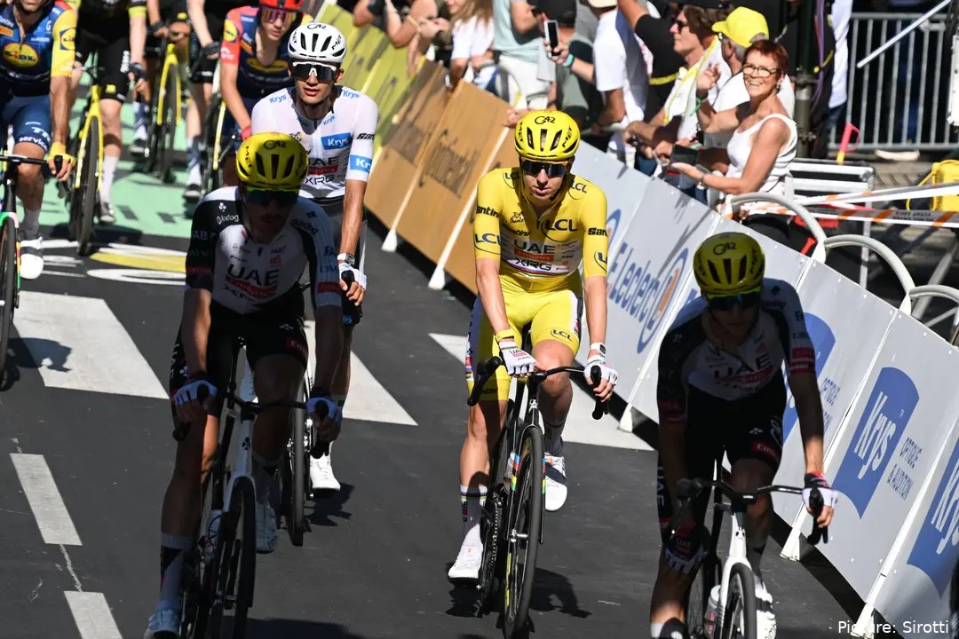 girodociclismo.com.br tadej pogacar fala apos perder a lideranca do tour de france tive muita dor de cabeca mas nao gastamos muita energia assista o video image