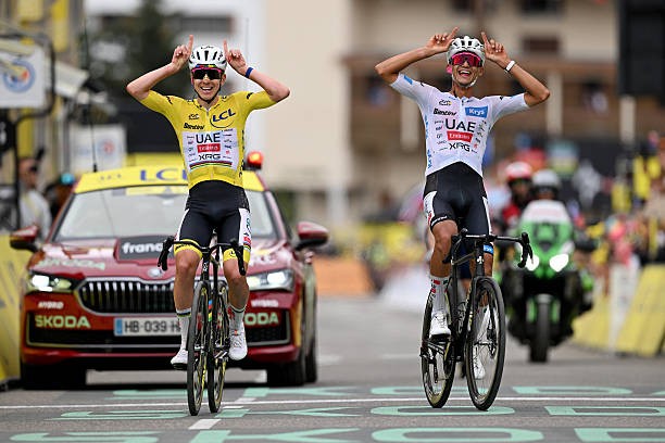 girodociclismo.com.br tadej pogacar nao tem um rival a altura alberto contador analisa a superioridade de pogacar assista o video image 2