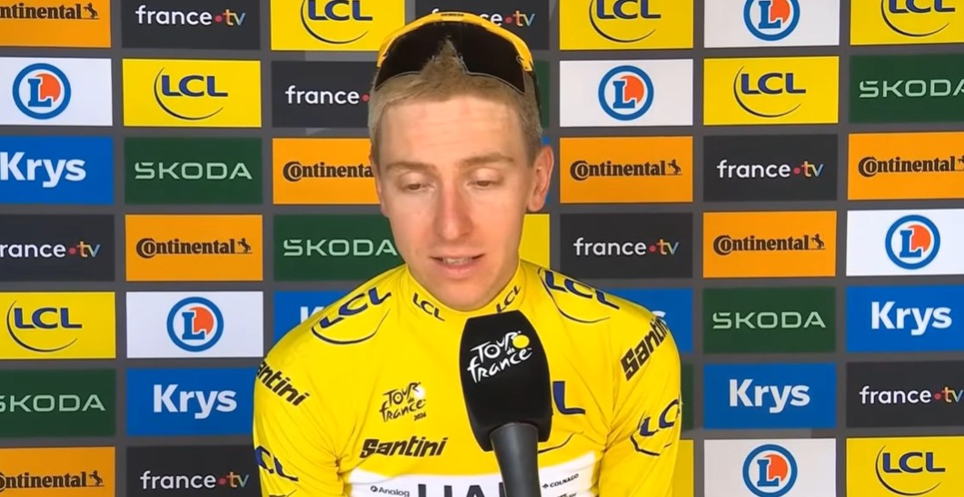 Tadej Pogacar revela que quase caiu nesta quarta-feira no Tour de France "eu realmente me borrei, me vi no chão" assista o vídeo 1 girodociclismo.com.br tadej pogacar revela susto apos quase cair em etapa mais rapida da historia do tour de france image
