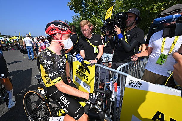 Tour de France 2026: Jonas Vingegaard descreve queda da 5ª etapa "o Torstein Traeen bateu em mim e quebrou o câmbio", assista o vídeo 2 girodociclismo.com.br tour de france 2026 jonas vingegaard descreve queda da 5a etapar o torstein traeen bateu em mim e quebrou o cambio assista o video image