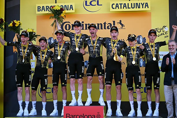 Tour de France 2026: Jonas Vingegaard fala após a vitória "depois de anos difíceis, é bom viver isso novamente", assista o vídeo 3 girodociclismo.com.br tour de france 2026 jonas vingegaard fala apos a vitoria depois de alguns anos dificeis e bom viver isso novamente assista a entrevista image 2