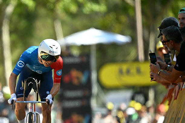 girodociclismo.com.br tour de france 2026 jonas vingegaard vence a 1a etapa e assume a lideranca confira os resultados e a chegada image 10