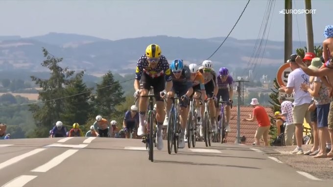 Tour de France 2026: Juan Ayuso revela estratégia da Lidl-Trek após série ataques "desde ontem havíamos planejado", assista o vídeo 2 girodociclismo.com.br tour de france 2026 juan ayuso revela estrategia da lidl trek deveriamos tornar a corrida o mais dificil possivel assista o video image 3