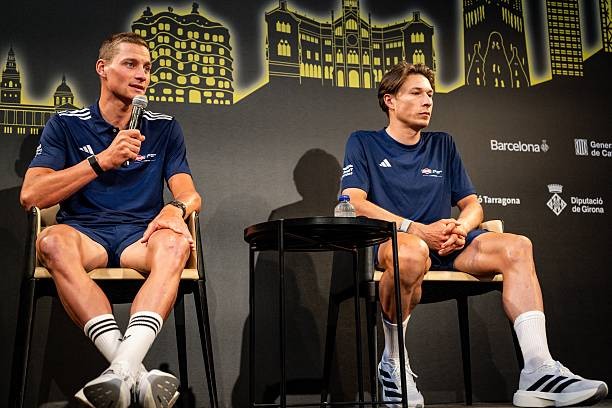 girodociclismo.com.br tour de france 2026 mathieu van der poel revela treino especificos para a abertura treinamos mais com toda a equipe assista o video image 2