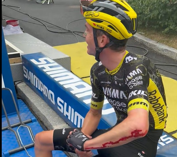 girodociclismo.com.br tour de france 2026 novas imagens registram as quedas de sepp kuss foi bastante assustador image