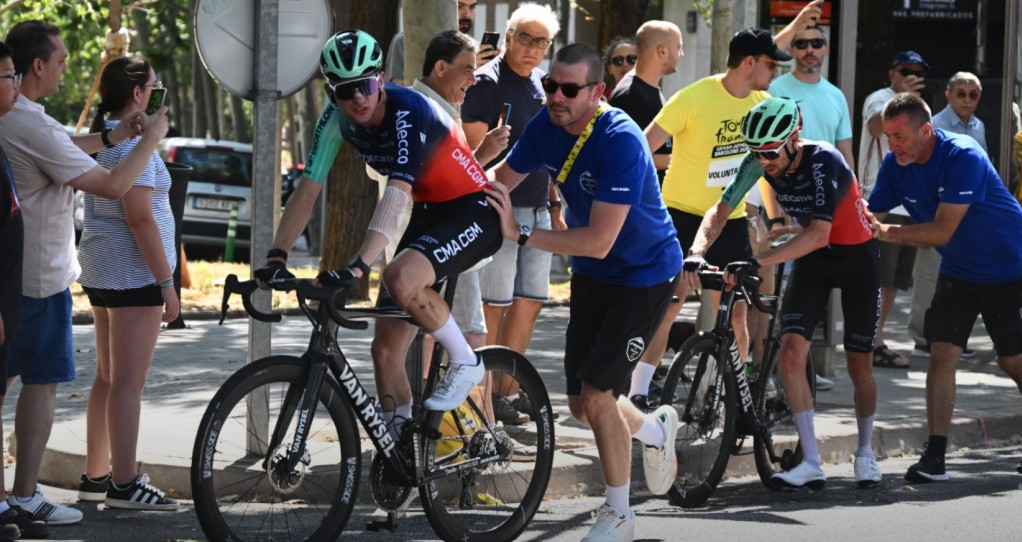 Tour de France 2026: Paul Seixas revela série de reveses mas afirma "poderia ter vencido, mas não dá para refazer a corrida" 2 girodociclismo.com.br tour de france 2026 paul seixas revela serie de reveses e afirma poderia vencer mas nao da para refazer a corrida image