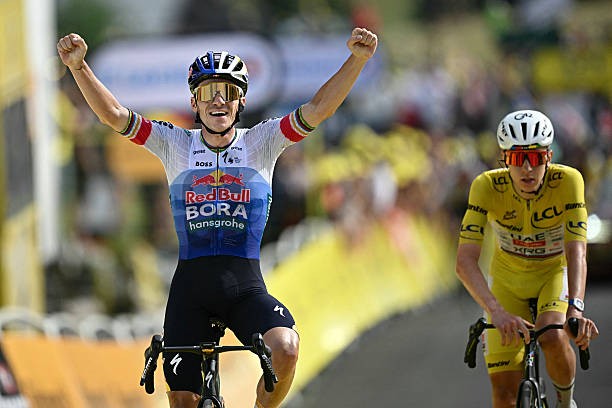 Tour de France 2026: Remco Evenepoel bate Pogacar e vence a 15ª etapa, Jonas Vingegaard abandona; confira os resultados e a chegada 1 girodociclismo.com.br tour de france 2026 remco evenepoel bate tadej pogacar e vencea15a etapa jonas vingegaard abandona confira os resultados e a chegada image