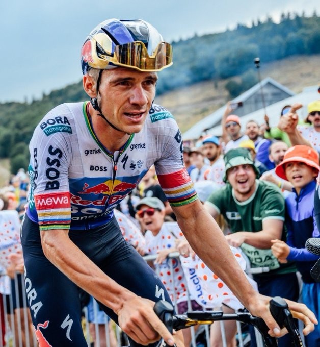 Tour de France 2026: Remco Evenepoel sai em defesa de Tadej Pogacar e Jonas Vingegaard “não é respeitoso” 4 girodociclismo.com.br tour de france 2026 remco evenepoel sai em defesa de pogacar e vingegaard apos testes antidoping nao e respeitoso image 4