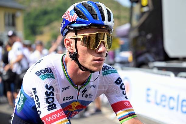 Tour de France 2026: "Remco Evenepoel só pensa em si mesmo" histórico diretor não se surpreende com polêmica na Red Bull Bora 1 girodociclismo.com.br tour de france 2026 remco evenepoel so pensa em si mesmo historico diretor nao se surpreende com polemica na red bull bora image