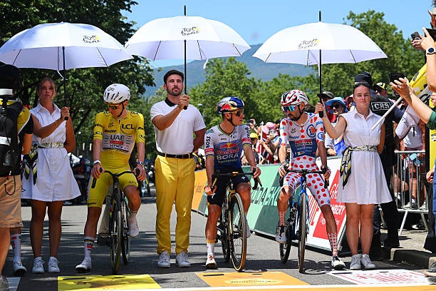 Tour de France 2026: Tadej Pogacar concede sincera entrevista "às vezes é difícil, mas tento não pensar nas críticas" 4 girodociclismo.com.br tour de france 2026 tadej pogacar concede sincera entrevista as vezes e dificil mas tento nao pensar nas criticas image 11