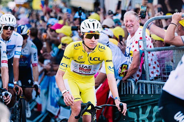 Tour de France 2026: Tadej Pogacar concede sincera entrevista "às vezes é difícil, mas tento não pensar nas críticas" 2 girodociclismo.com.br tour de france 2026 tadej pogacar concede sincera entrevista as vezes e dificil mas tento nao pensar nas criticas image