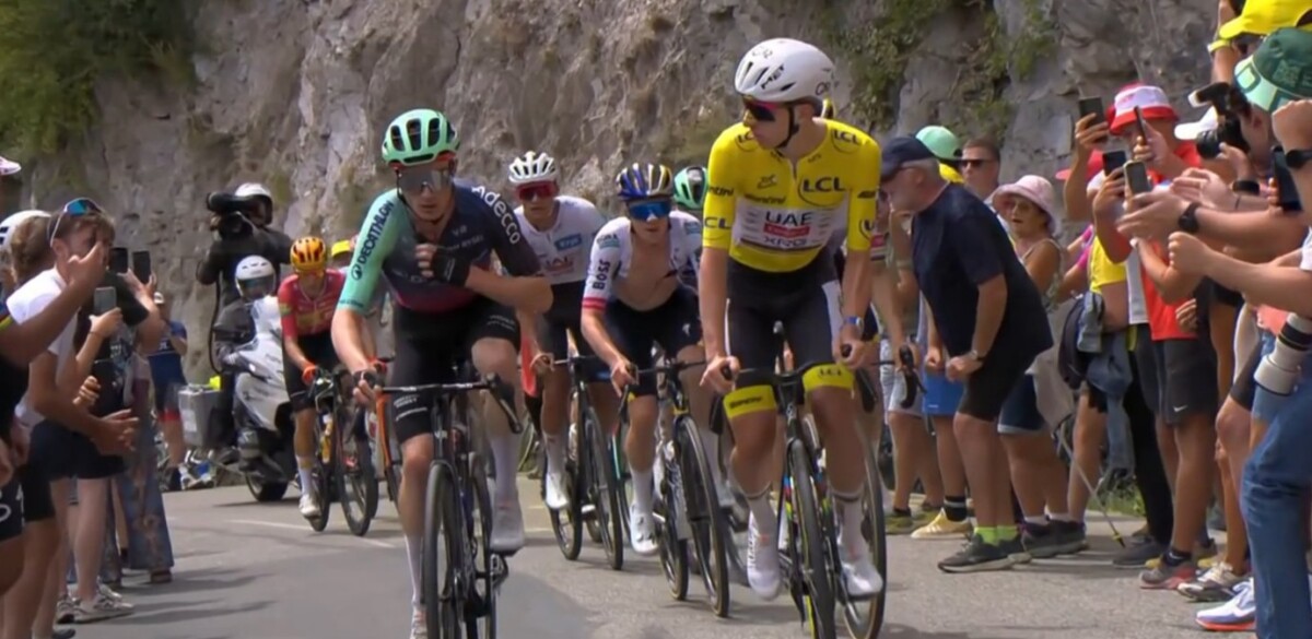 girodociclismo.com.br tour de france 2026 tadej pogacar da show e vence a 20a etapa no alpe dhuez confira os resultados e a chegada image 20