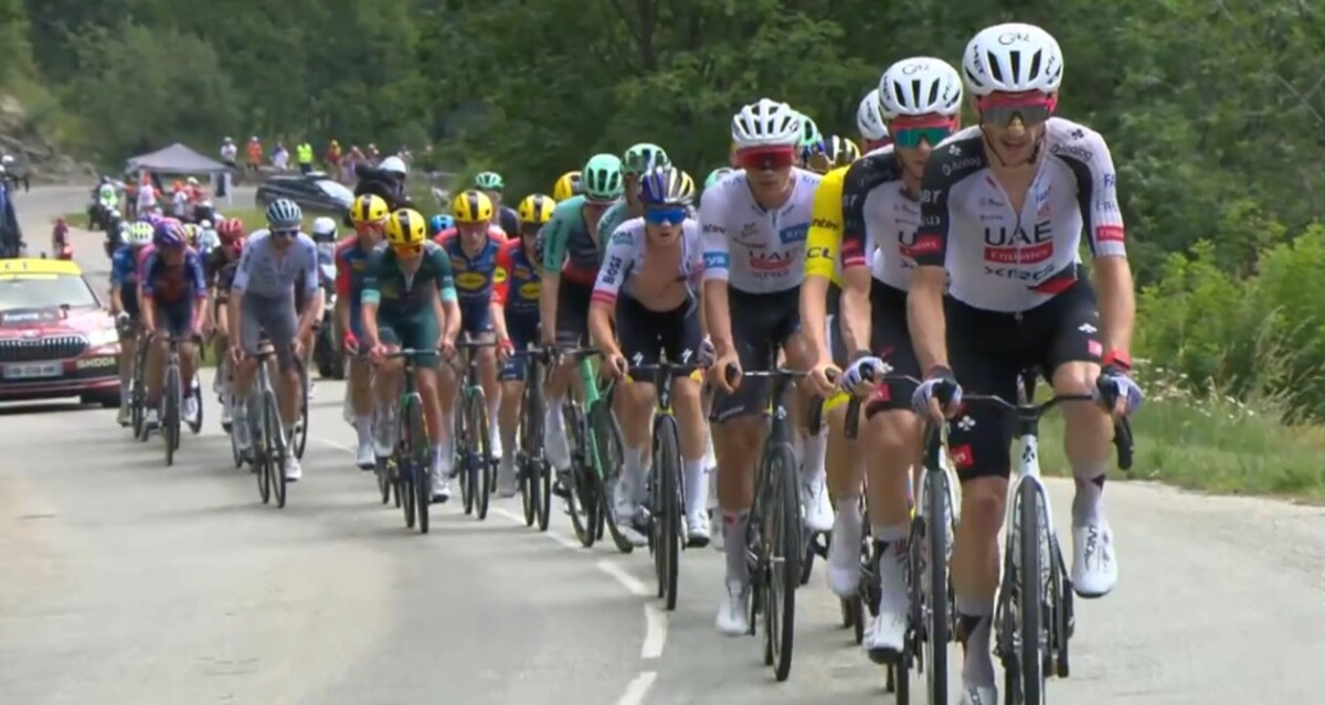 girodociclismo.com.br tour de france 2026 tadej pogacar da show e vence a 20a etapa no alpe dhuez confira os resultados e a chegada image 7