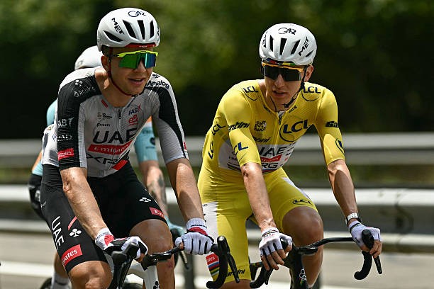 Tour de France 2026: Tadej Pogacar fala após manter a camisa amarela "todos sofreram um pouco depois de ontem", assista o vídeo 1 girodociclismo.com.br tour de france 2026 tadej pogacar fala apos manter a camisa amarela todos sofreram um pouco depois de ontem assista o video image