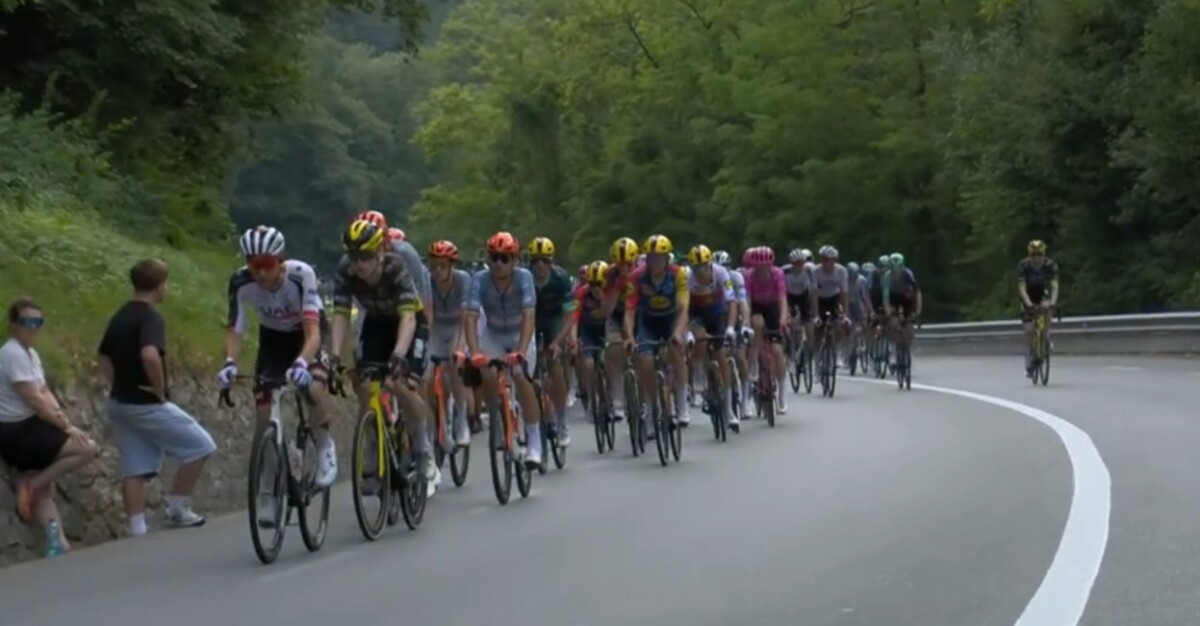 Tour de France 2026: Remco Evenepoel bate Pogacar e vence a 15ª etapa, Jonas Vingegaard abandona; confira os resultados e a chegada 5 girodociclismo.com.br tour de france 2026 tadej pogacar imbativel vence a 15a etapa e amplia a lideranca confira os resultados e a chegada image 13