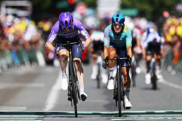 Tour de France 2026: Fuga triunfa e Mauro Schmid vence a 13ª etapa, Tadej Pogacar segue líder; confira os resultados e a chegada 11 girodociclismo.com.br tour de france 2026 tim merlier vence a 13a etapa tadej pogacar segue lider confira os resultados e a chegada image 39