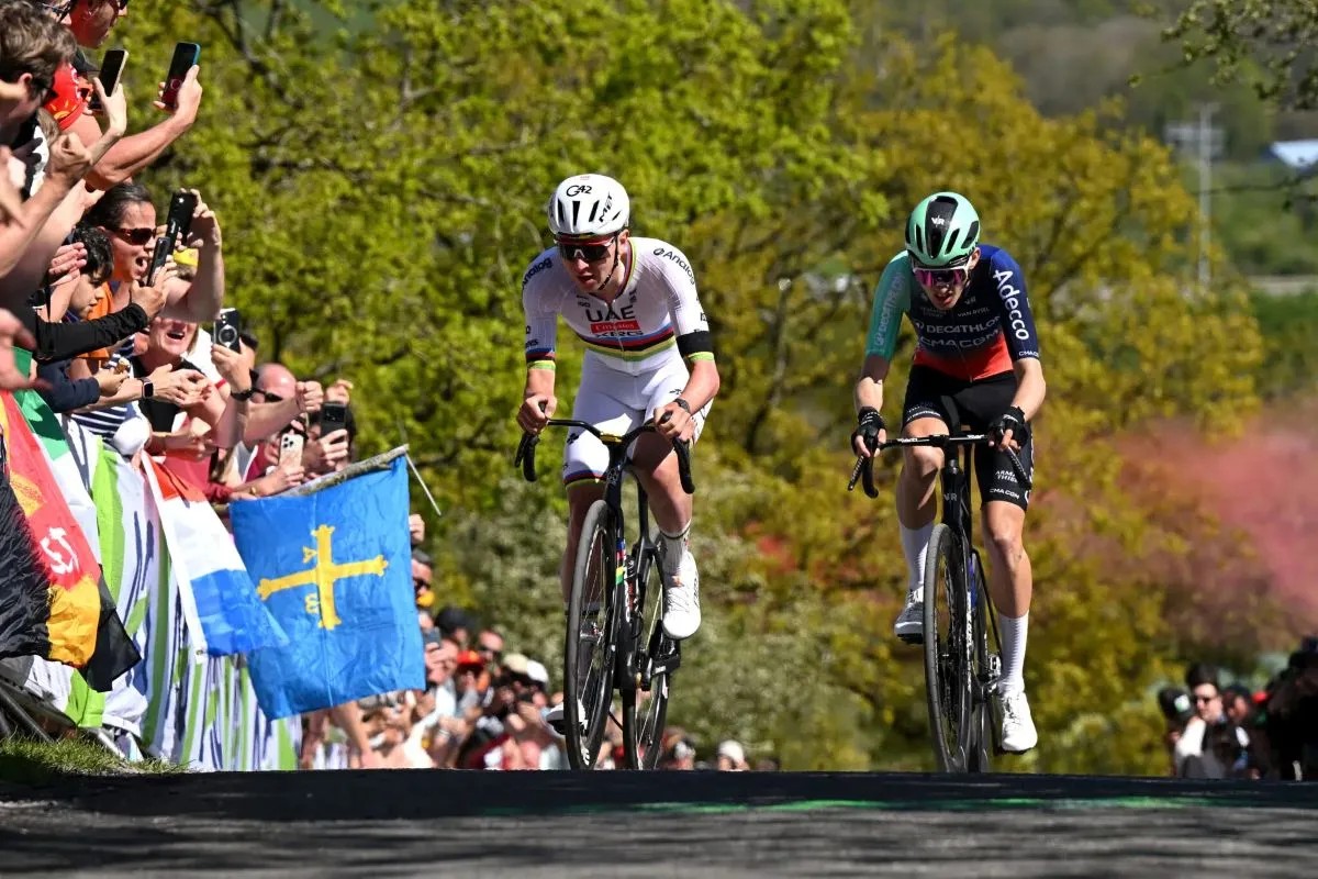 Tour de France 2026: "Vencer Tadej Pogacar não é uma realidade" Paul Seixas admite superioridade do esloveno, assista o vídeo 3 girodociclismo.com.br tour de france 2026 vencer tadej pogacar nao e uma realidade paul seixas atualiza sua preparacao ao tour assista o video image 2