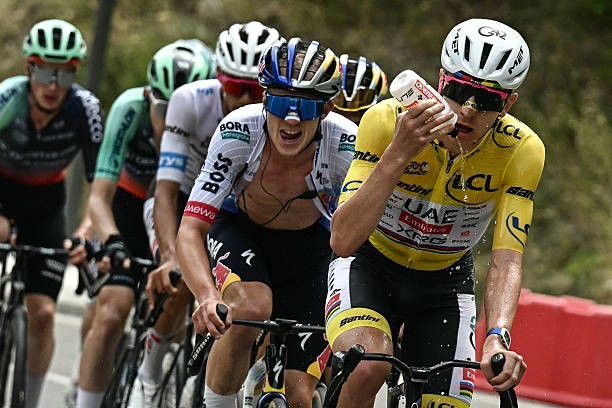 Tour de France 2026: Remco Evenepoel responde fortemente às críticas “provei novamente que não estavam certos”, assista o vídeo 3 girodociclismo.com.br tour de france 2026remco evenepoel celebra vice no tour de france 2026 e responde as criticas provei novamente que nao estavam certos image 6