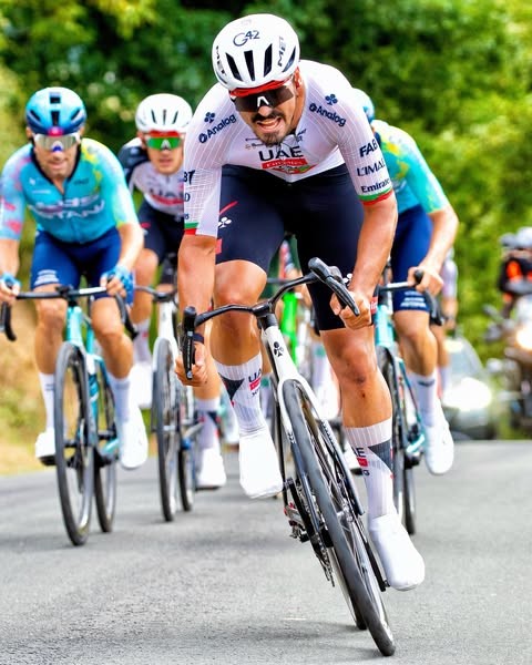 girodociclismo.com.br uae emirates anuncia fortes equipes para classicas no pais basco antonio morgado confirmado no domingo image 2