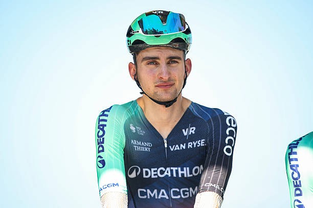 girodociclismo.com.br visma lease a bike confirma interesse em paul seixas ele tem mais chances de vencer grand tours conosco image 2