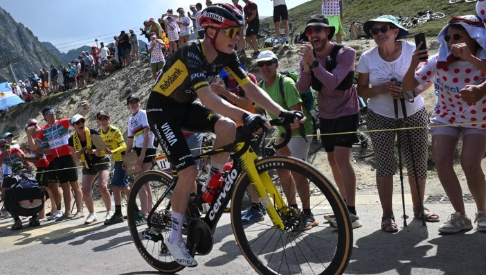 girodociclismo.com.br visma lease a bike responde as criticas de tom dumoulin sobre a escolha mecanica de jonas vingegaard image
