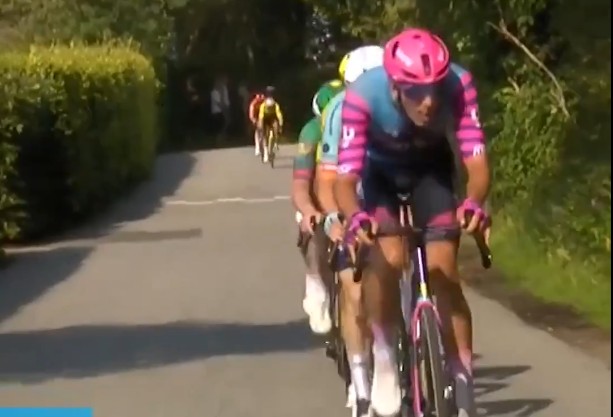 Wout van Aert evita grande queda e vence a 1ª etapa do Tour da Dinamarca, confira os resultados e a chegada 4 girodociclismo.com.br wout van aert evita grande queda e vence a 1a etapa do tour da dinamarca confira os resultados e a chegada image 9