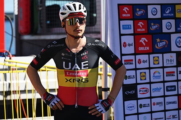 girodociclismo.com.br campeao belga deixa a uae emirates ciclista assina com nova equipe do worldtour por tres temporadas image 1