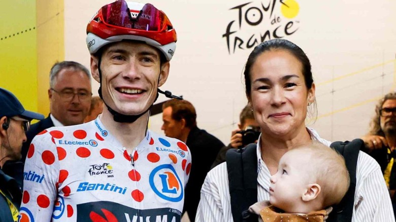 Esposa de Jonas Vingegaard defende marido e pede mudanças no ciclismo "é um setor profundamente ultrapassado", assista o vídeo 2 girodociclismo.com.br esposa de jonas vingegaard pede mudancas na rotina dos ciclistas e um setor profundamente ultrapassado assista o video image 2