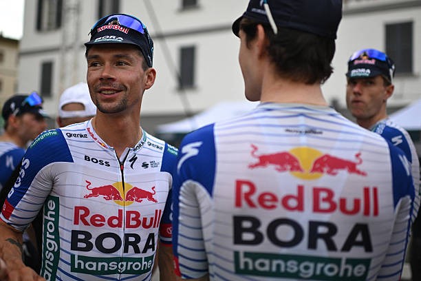 "As equipes não fazem fila para contratar Primoz Roglic” histórico diretor do WorldTour critica a contratação de Roglic 1 girodociclismo.com.br historico diretor do worldtour critica a contratacao de primoz roglic as equipes nao estao fazendo fila para contrata lo image