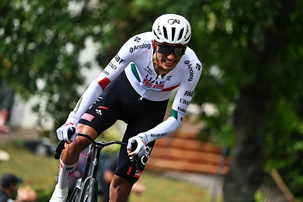 Isaac Del Toro vence o Prólogo do Deutschland Tour e assume a liderança, confira os resultados e chegada 1 girodociclismo.com.br isaac del toro vence o prologo e assume a lideranca do deutschland tour confira os resultados e chegada image